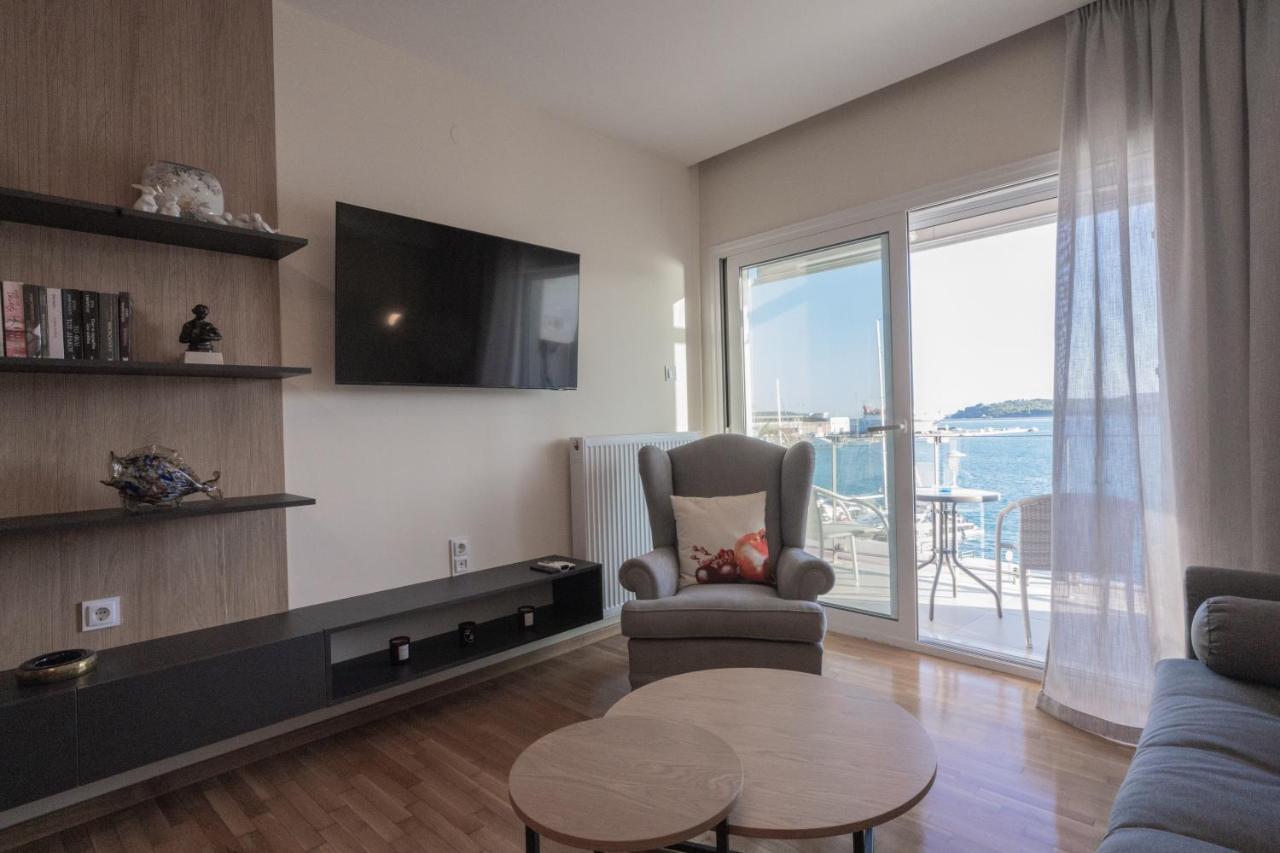 Solonos Flat Lägenhet Volos Exteriör bild